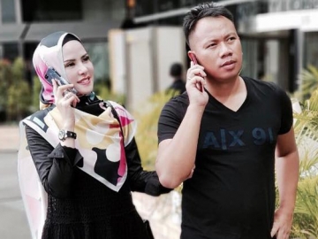 Tanggapi Isu Vicky Prasetyo Selingkuh, Angel Lelga Ungkap Masa Lalu Suaminya