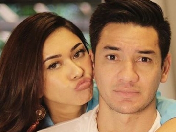 Main 'Pesawat-Pesawatan', Romantisme Nana Mirdad-Andrew White Bikin Iri