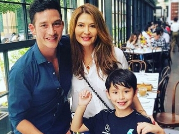 Gara-Gara Pose Begini, Tamara Bleszynski & Mike Lewis Didesak Untuk Rujuk