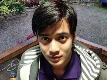 Kriss Hatta Tercyduk Gandeng Wanita, Sudah Move On dari Hilda Vitria?