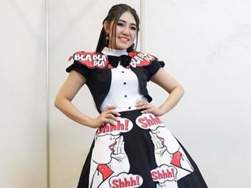 Beredar Video Pakai Headphone Dilapis Tisu, Via Vallen Dicibir Lebay