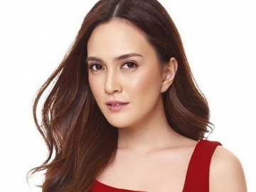 Pakai Bikini Seksi, Shandy Aulia Ogah Dikomentari