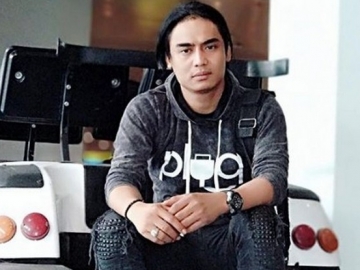 Istri Charly Eks ST12 Singgung Soal Karma Pasca Beredar Video Suaminya Kepergok 'Clubbing', Ada Apa?