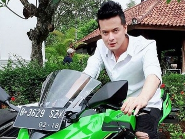 Tak Kunjung Lunasi Hutang Puluhan Juta, Aktor Choky Andriano Dituduh Tukang Tipu