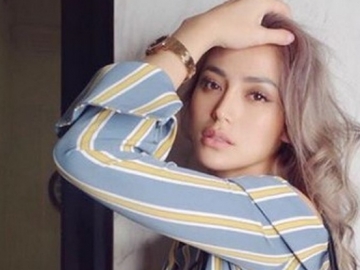Pamer Lekuk Tubuh Hingga Warna Rambut Baru, Jessica Iskandar Jadi Sorotan