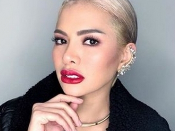 Bikin Ngilu, Nikita Mirzani Nekat Tindik Bagian Gusinya