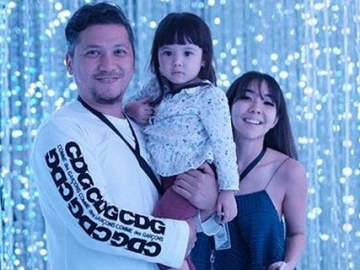 Gading Marten Rayakan Ulang Tahun Bareng Keluarga, Sosok Anna Maria Bikin Salah Fokus