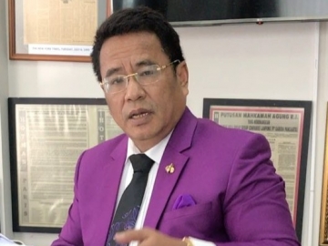 Berhenti Merokok, Hotman Paris Akui Idap Penyakit Misterius