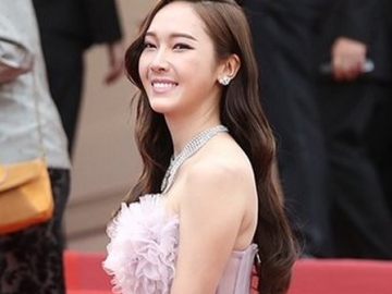 Anggun di Red Carpet Cannes Film Festival 2018, Jessica Justru Dapat Banyak Cibiran