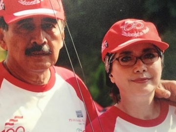 Kenang 10 Tahun Kepergian Suami, Widyawati Tulis Kalimat Haru Ini