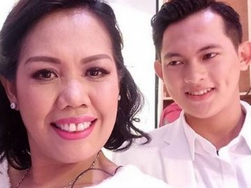 Irfan Sbaztian Jarang Buat Status Soal Dirinya, Ely Sugigi Dinilai 'Gila Rasa Sendiri'