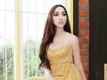 Terancam Penjara Gara-Gara Lecehkan Manokwari, Lucinta Luna Nangis Minta Maaf