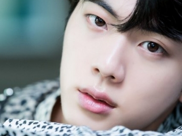 Visual Memukau, Jin Bangtan Boys Kembali Ramai Dipuji Penonton Billboard Music Awards 2018