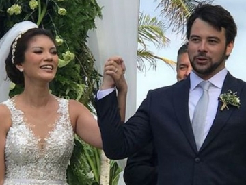 Resmi Dipersunting James Midgley, Ini Momen Romantis Pernikahan Aline Adita di Bali