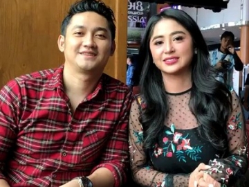 Dipertemukan dengan Angga Wijaya di Acara Televisi, Dewi Persik Nangis