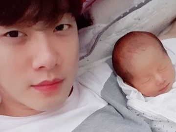 Lucu nan Menggemaskan di Foto-Foto Terbaru, Visual Bayi Minhwan F.T. Island Buat Netter Terkesima