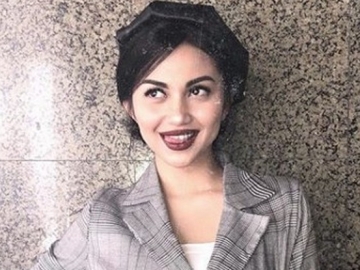 Dicibir Usai Pamer Foto Seksi Sambil Merokok, Begini Tanggapan Menohok Ariel Tatum