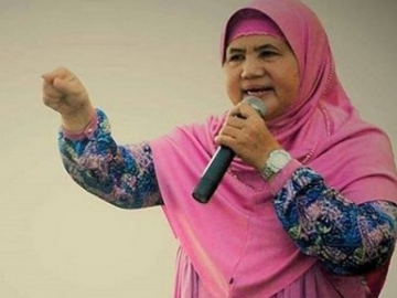  Mamah Dedeh Ikut Main 'Tik Tok', Netter: Kok Gue Ngakak Ya