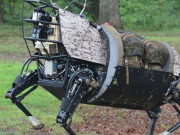 Libatkan Hewan, Ini 7 Eksperimen Senjata Militer Paling Aneh yang Ada di Dunia