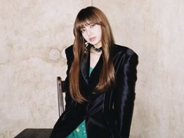 Awas Kesengsem, Lisa Black Pink Elegan nan Penuh Pesona di Teaser Individunya Untuk 'Square Up'