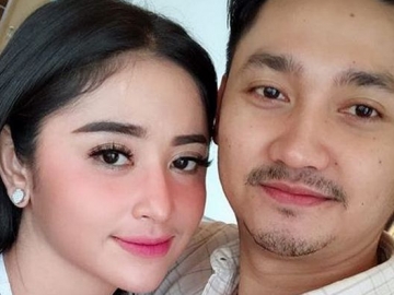 Sudah Baikan, Dewi Persik Kembali Pamer Foto Bersama Angga Wijaya
