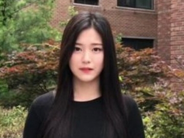 Lakukan Ice Bucket Challenge 2018 dan Berani Tantang Bos YG, HyunJin Loona Dipuji Netter