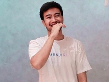 Posting Foto Bareng, Vidi Aldiano dan Sherina Bikin Salah Fokus Gara-Gara Cara Duduk