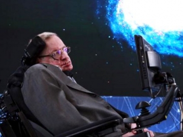 Istimewa, Suara Stephen Hawking Diabadikan Dalam Lubang Hitam di Luar Angkasa
