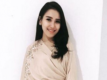 Heboh Tudingan Penonton Bayaran 'Dimsum Martabak', Ayu Ting Ting Bungkam Haters