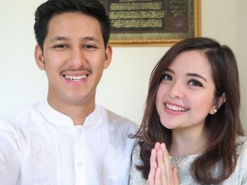 Sebelum Resmi Tunangan, Randi Bachtiar Sempat Beri Cincin Cantik Ini Pada Tasya Kamila