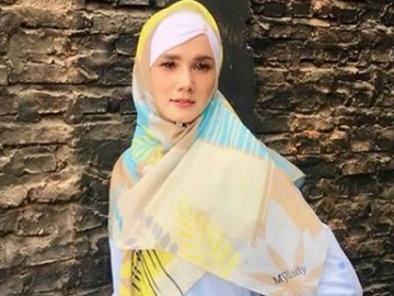 Dituding Pencitraan Saat Berhijab, Ini Komentar Mulan Jameela