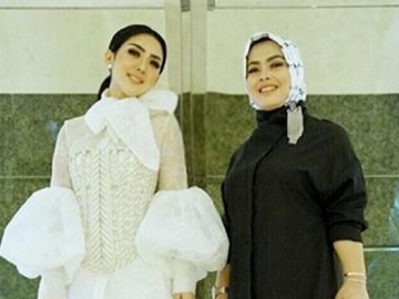 Syahrini Ungkap Sudah Penjarakan Dua Hatersnya Tanpa Sepengetahuan Publik