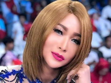 Nonton Konser Celine Dion Bergaya Super Mewah, Inul Daratista Tuai Sorotan