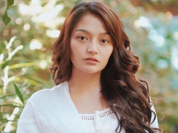 Viral dengan 'Lagi Syantik', Ini 6 Potret Liburan 'Syantik' Ala Siti Badriah