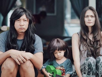 Umumkan Kehamilan Istri Lewat Foto Kocak Ini, Ringgo Agus: Doa Followers Emang Sadis