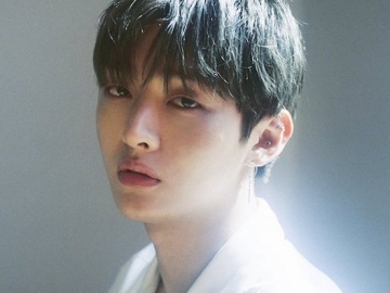 Pakai Baju Ini Saat Hadiri Acara Donasi Buat Pasien Penyakit Jantung, Yoon Ji Sung Tuai Kritikan