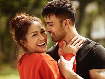 Akui Sering Bertengkar Karena Bahasa, Mehdi Zati-Tata Janeeta Ungkap Alasan Tunda Momongan