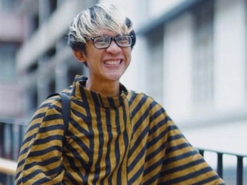 Ziarah ke Makam, Aming Minta Anaknya Jaga Evelyn