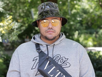 Kecewa, Ivan Gunawan Pilih Blokir Akun Seorang Teman