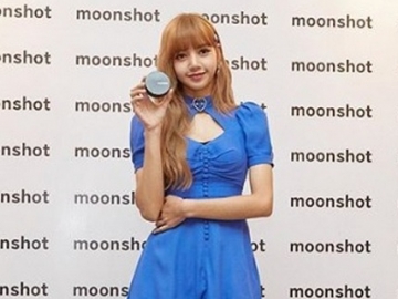 Jadi Penerjemah di Meet & Greet, Pelangi Ratna Bahas Pengalaman Serunya Kerja Bareng Lisa Black Pink