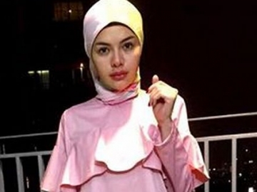 Beredar Isu Nikita Mirzani Hamil Anak Dipo Latief, Ini Kata Pengacara