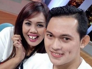 Beredar Video Ely Sugigi Labrak Anggia Chan, Netter Duga Settingan