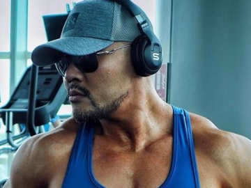 Heboh Aksi Stuntman Jokowi di Opening Ceremony Asian Games, Deddy Corbuzier Beri Komentar