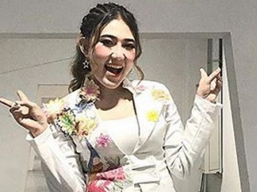 Dibully Haters Bayaran, Whisnutama Sebut Via Vallen Tak Perlu Minta Maaf