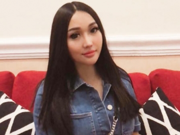 'Permak' Rahang, Lucinta Luna Habiskan Duit Hingga Rp 1 Miliar