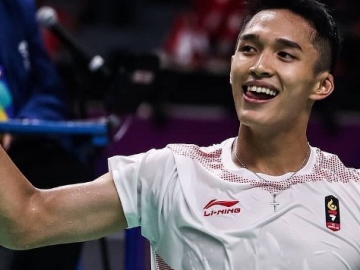 7 Foto Keseharian Jonatan Christie, Atlet Tampan Indonesia yang Bikin Histeris Kaum Hawa