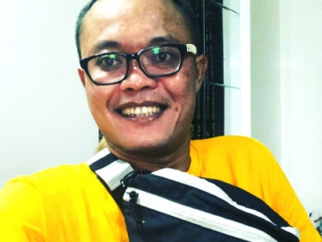 Sidang Cerai Sule dan Lina Berlangsung Alot