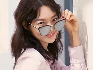 Lama Tak Terlihat, Manisnya Senyum Shin Min A Saat Hadiri Acara Ini Buat Fans Terpesona