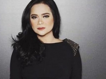 Tak Datang Saat Ayah Mertua Wafat, Ini Alasan Shezi Idris 