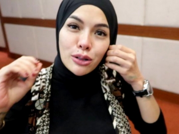 Nikita Mirzani Meluapkan Emosi Pada Pengacara Kriss Hatta Soal Hilda Vitria